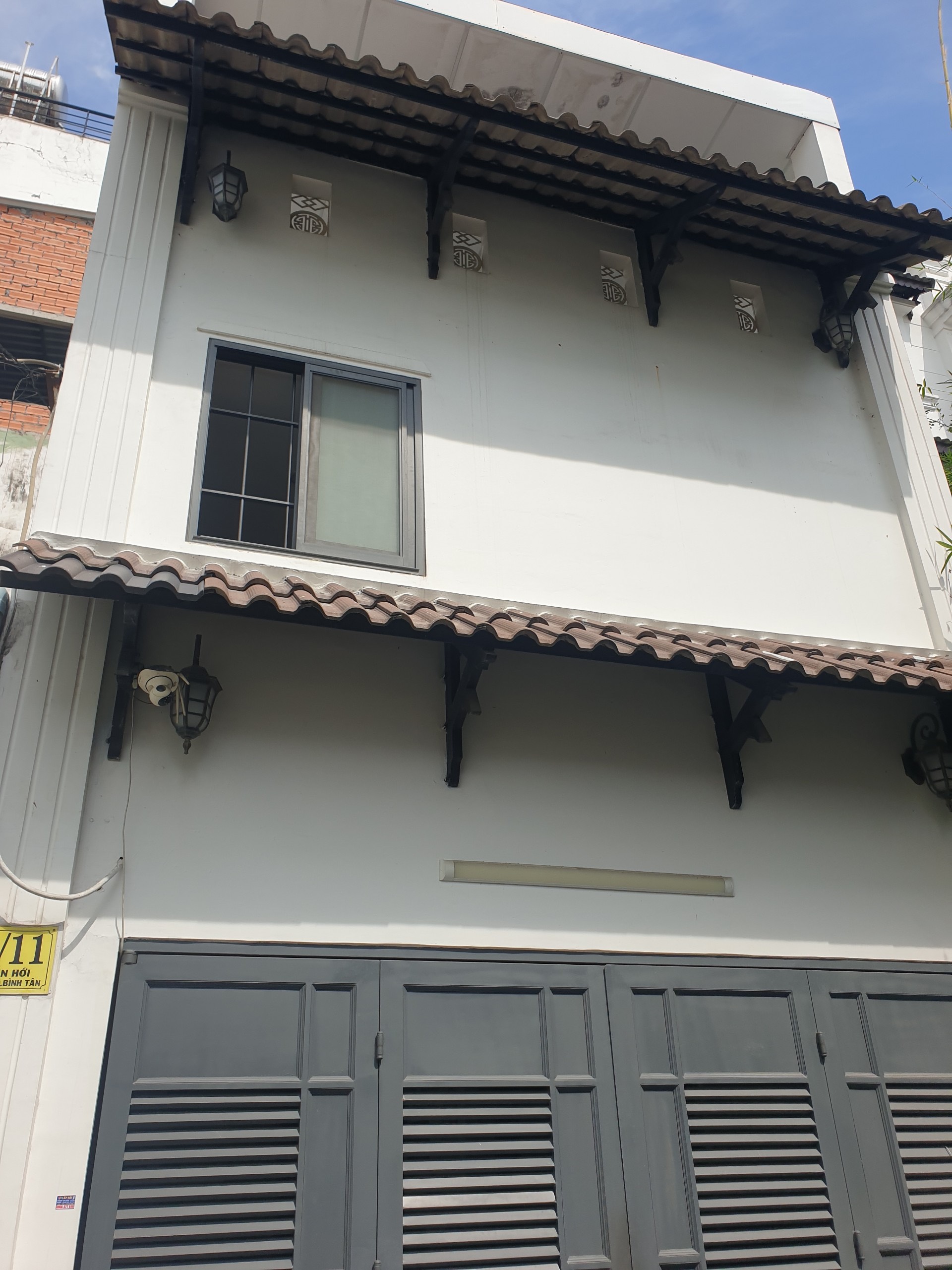 Bán Nhà Gần Bến Xe Miền Tây chỉ  4.3 Tỷ Đường Nguyễn Hới. DT: 4.32 x 8.25 vuông vức