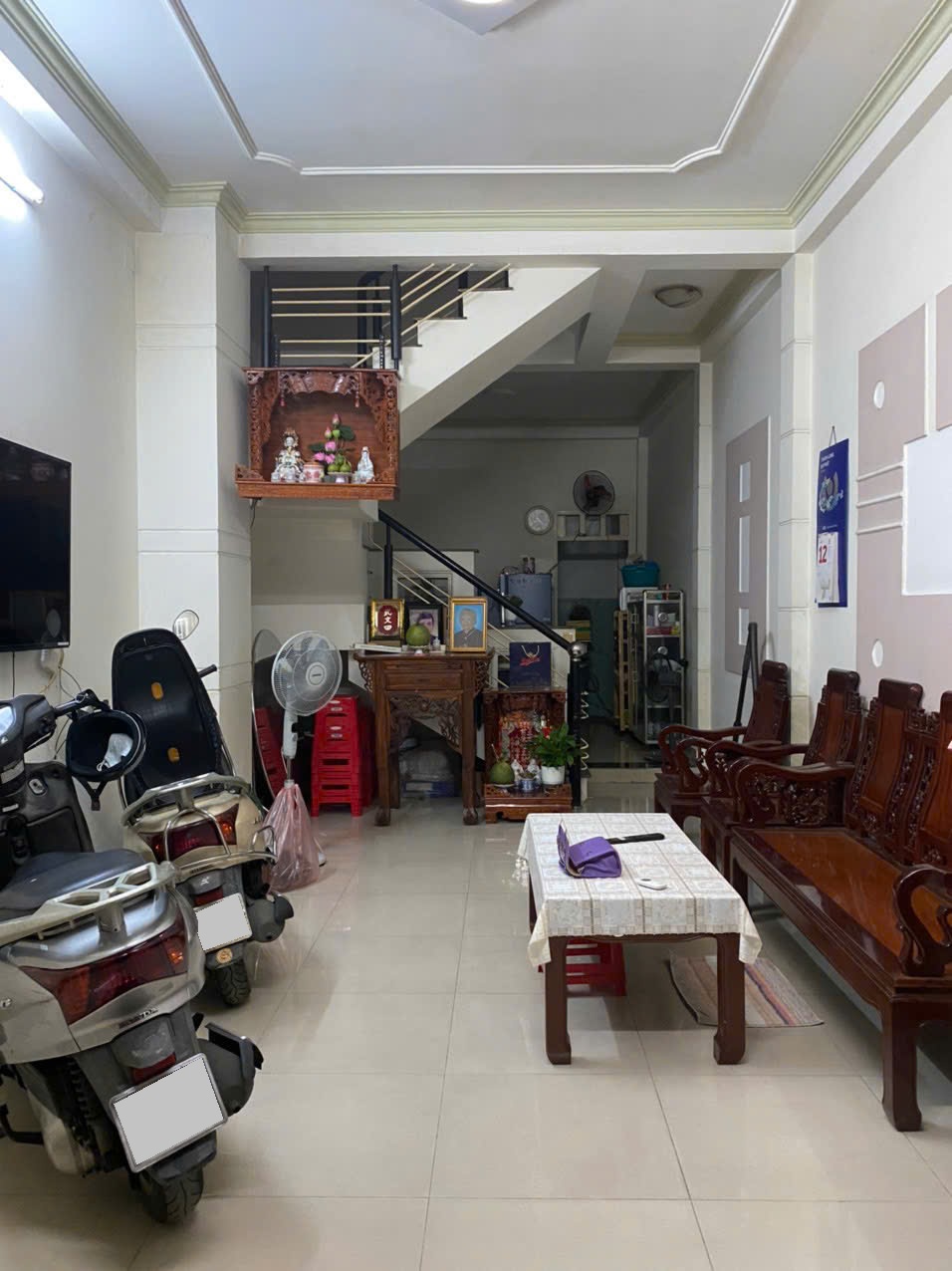 Bán Nhà khu tái định cư Lý Chiêu Hoàng chỉ 5.9 Tỷ. DT: 3.6 x 12m, 4 PN + 3 WC