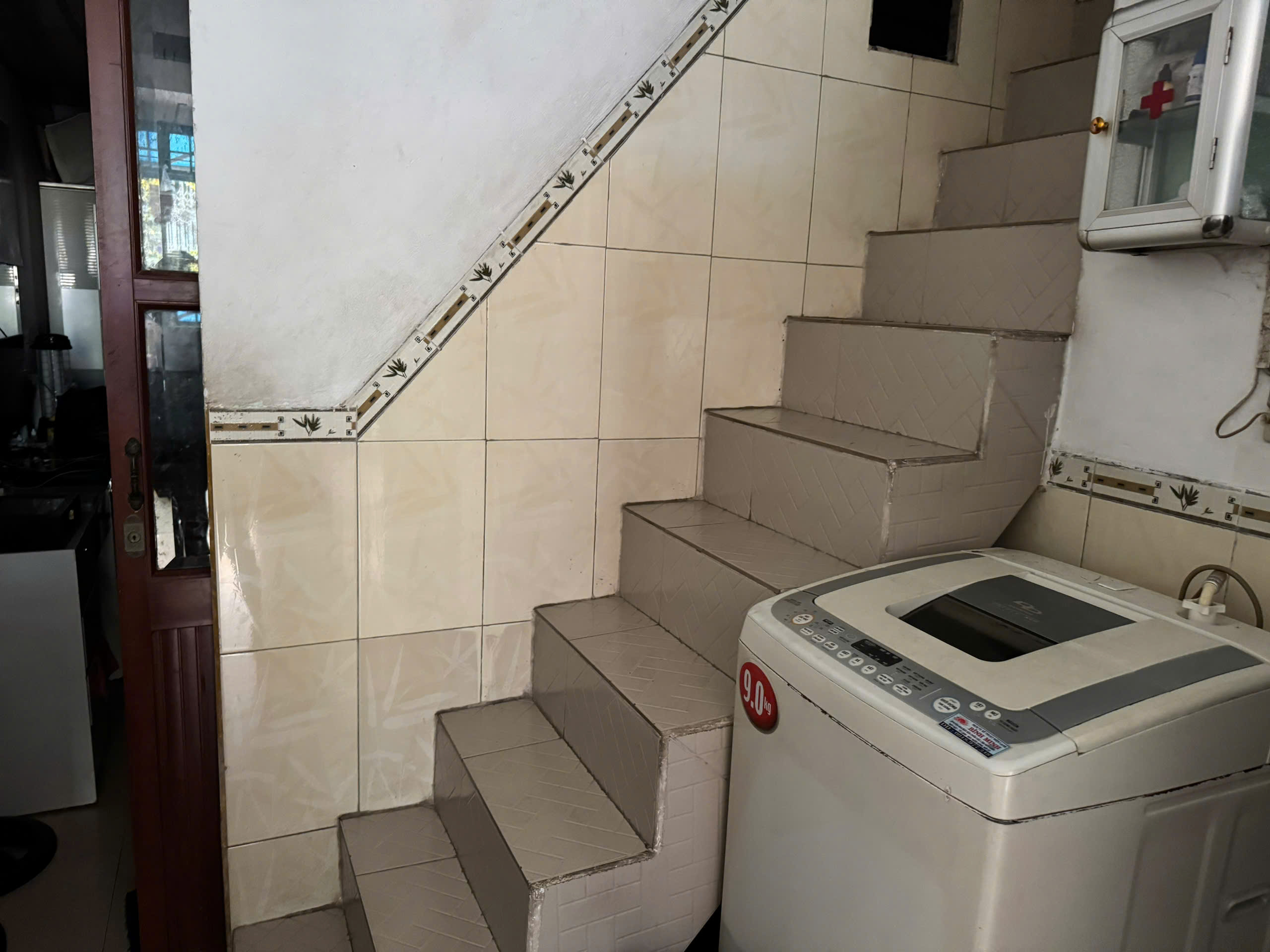 Bán nhà sát bên chợ Phú Lâm Quận 6